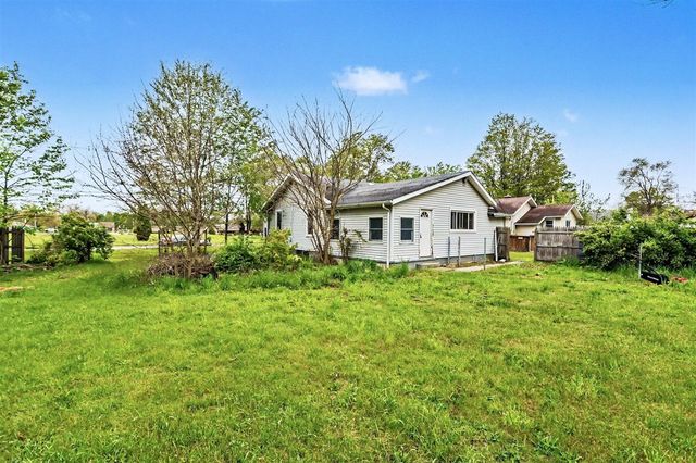 949 S 13th Street, Niles, MI 49120