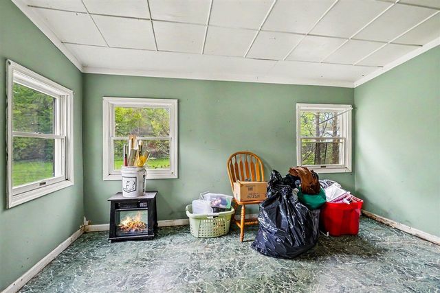 949 S 13th Street, Niles, MI 49120