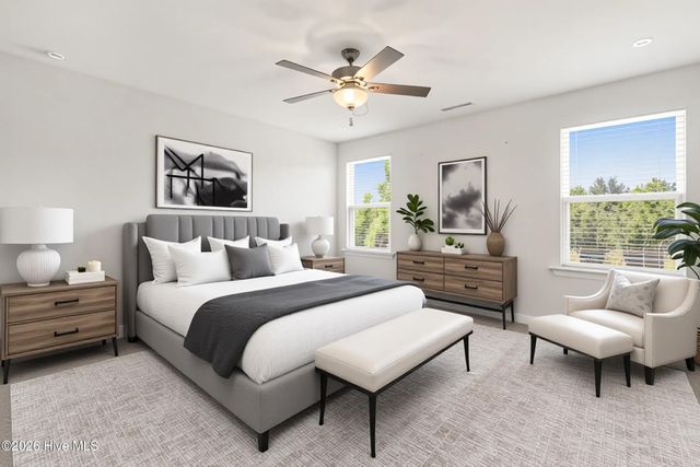 90 Rigsby Avenue, Four Oaks, NC 27524