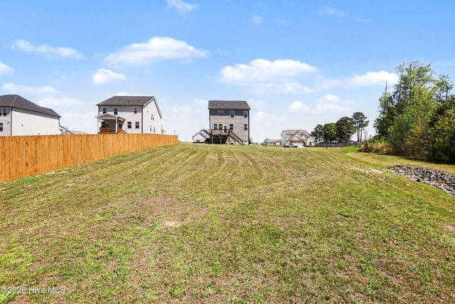 90 Rigsby Avenue, Four Oaks, NC 27524