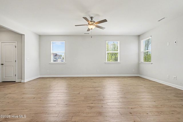 90 Rigsby Avenue, Four Oaks, NC 27524