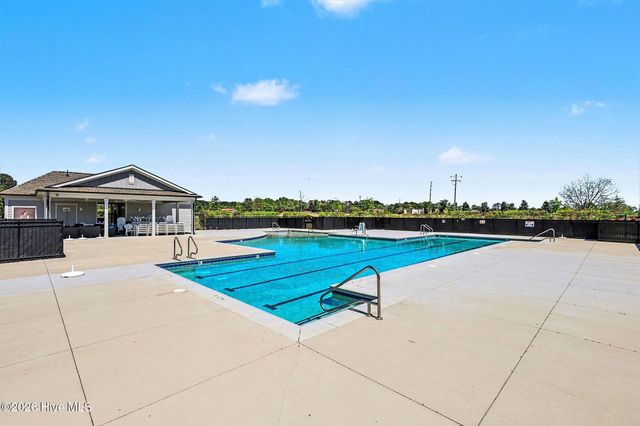 90 Rigsby Avenue, Four Oaks, NC 27524