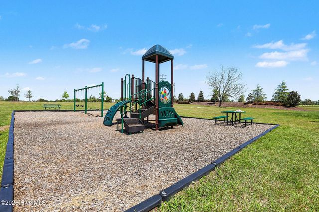 90 Rigsby Avenue, Four Oaks, NC 27524