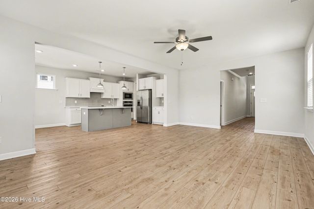 90 Rigsby Avenue, Four Oaks, NC 27524