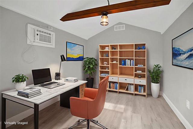 911 INDIANA STREET, Orlando, FL 32805