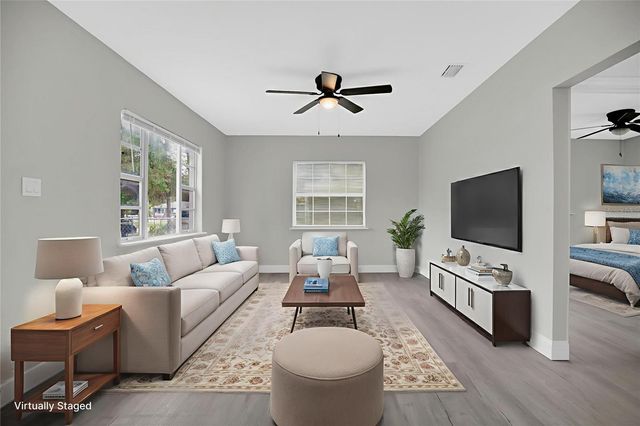 911 INDIANA STREET, Orlando, FL 32805