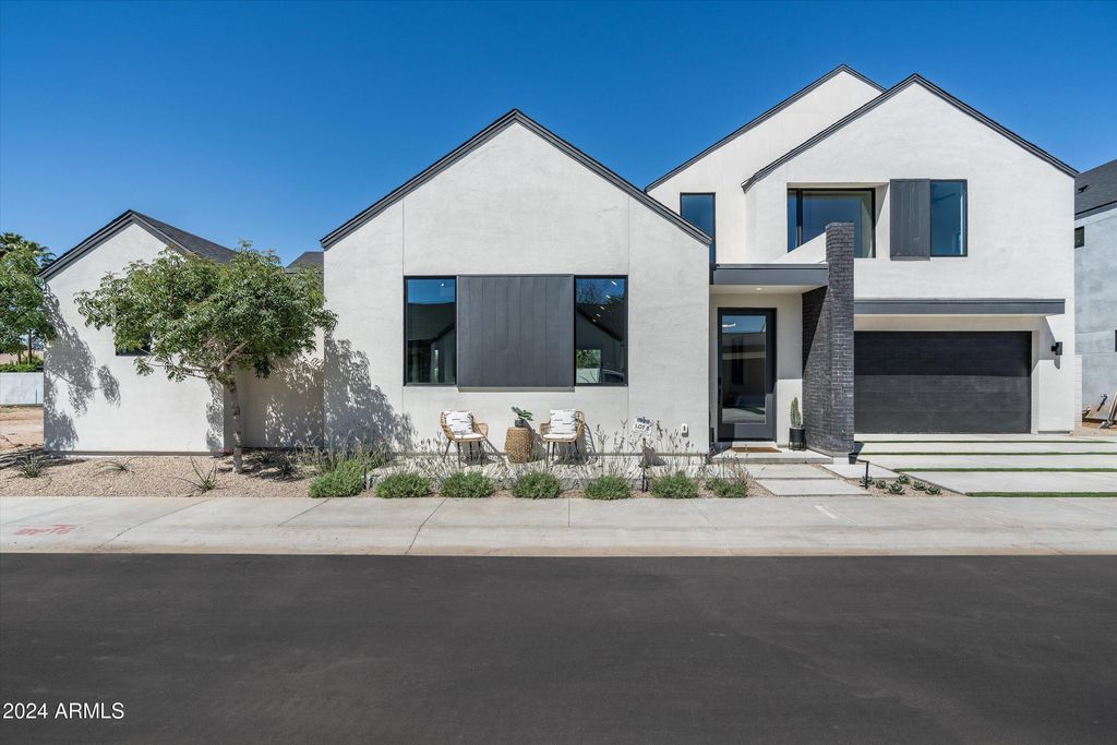 6324 N 10TH Drive, Phoenix, AZ 85013