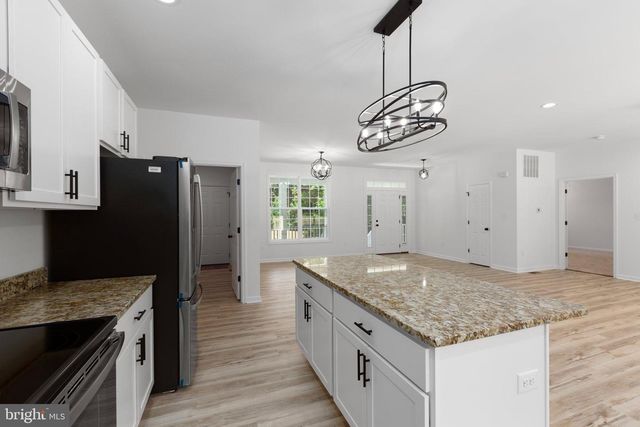 2180 WOODSON HOLLOW RD, Beaverdam, VA 23015