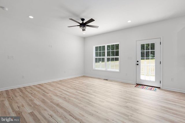 2180 WOODSON HOLLOW RD, Beaverdam, VA 23015