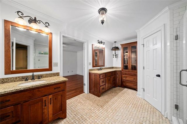 805 Pinehurst Drive, Woodstock, GA 30188