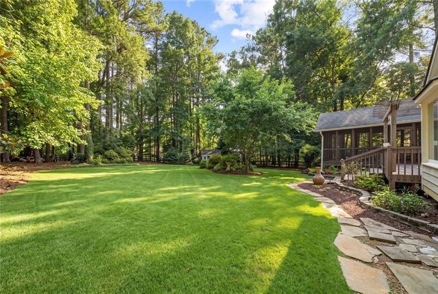 805 Pinehurst Drive, Woodstock, GA 30188