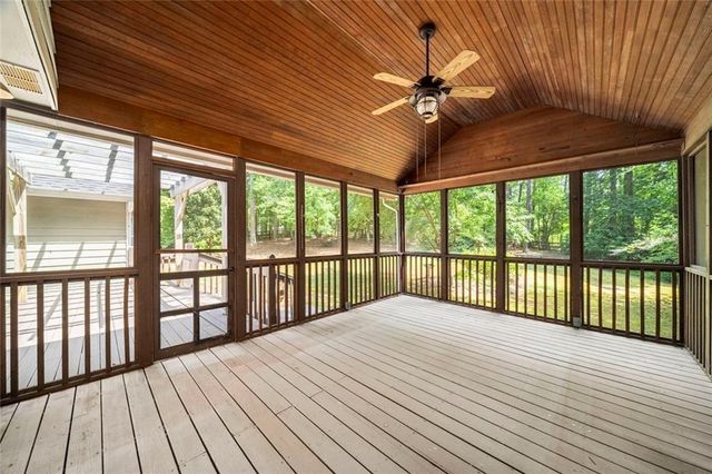 805 Pinehurst Drive, Woodstock, GA 30188