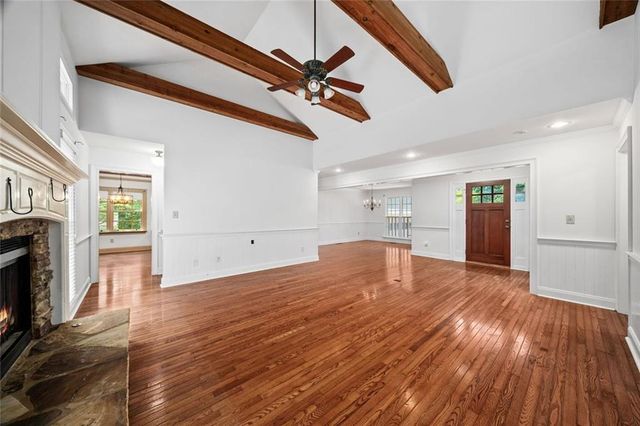 805 Pinehurst Drive, Woodstock, GA 30188