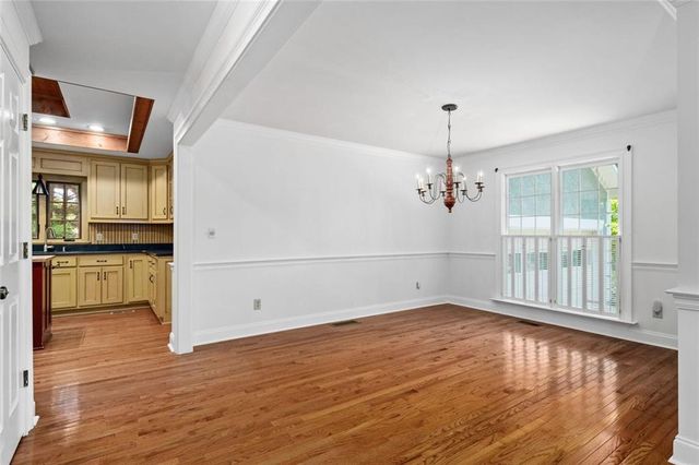 805 Pinehurst Drive, Woodstock, GA 30188