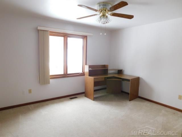 48515 Hidden Oaks Lane, Shelby Twp, MI 48317