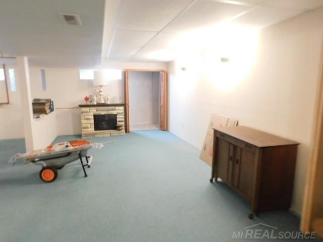 48515 Hidden Oaks Lane, Shelby Twp, MI 48317