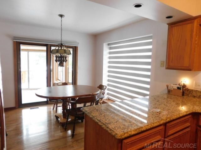 48515 Hidden Oaks Lane, Shelby Twp, MI 48317