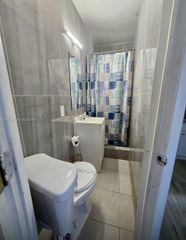 109 SE 9th St 6, Hallandale Beach, FL 33009