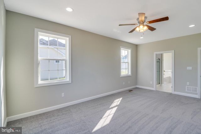 6610 WHITELEYSBURG RD, Harrington, DE 19952