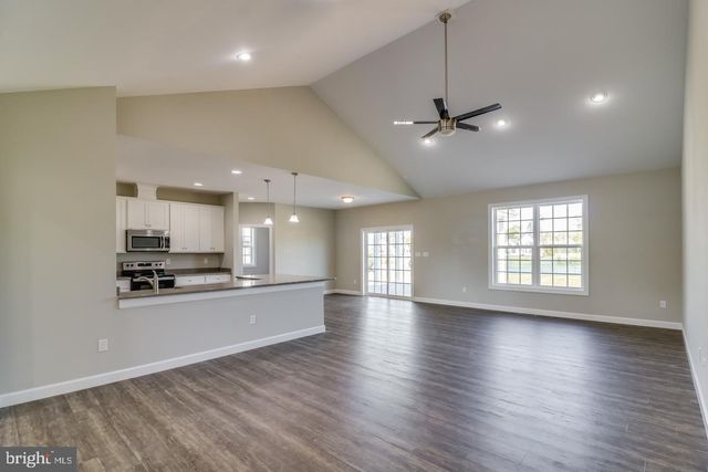 6610 WHITELEYSBURG RD, Harrington, DE 19952