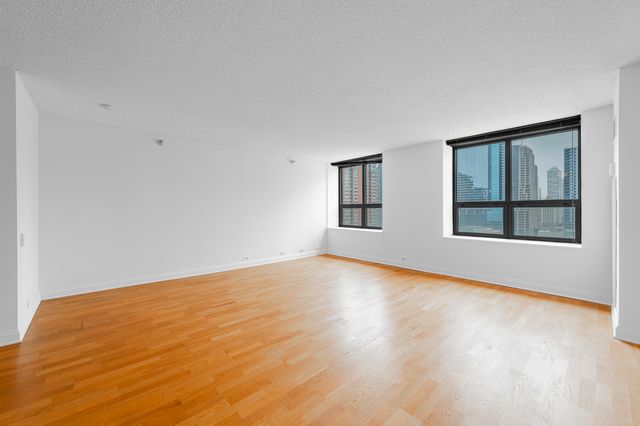 474 N Lake Shore Drive 2007, Chicago, IL 60611
