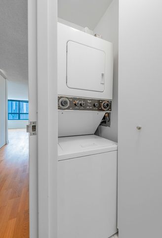 474 N Lake Shore Drive 2007, Chicago, IL 60611