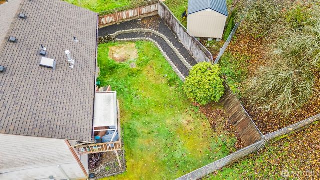 1072 NE Lombard Court, Bremerton, WA 98311