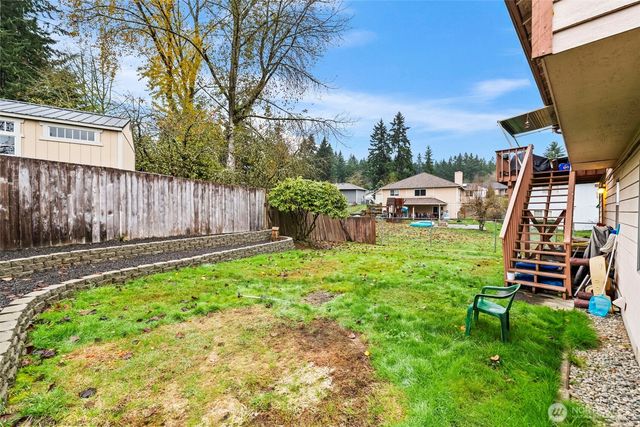 1072 NE Lombard Court, Bremerton, WA 98311