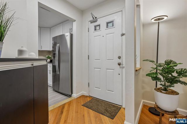 436 Lee Court 4133, Fort Lee, NJ 07024