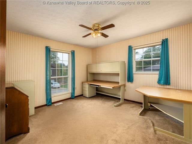 805 Grandview Drive, Dunbar, WV 25064