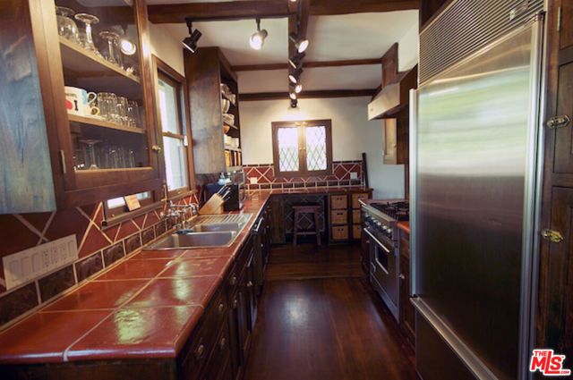 2667 LAKE VIEW Terrace, Los Angeles, CA 90039