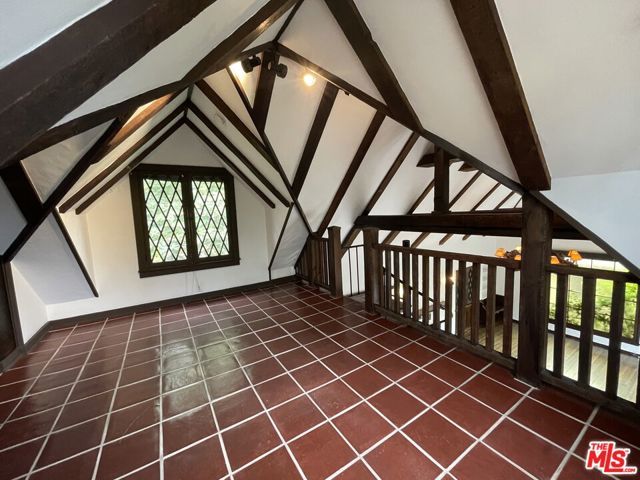 2667 LAKE VIEW Terrace, Los Angeles, CA 90039