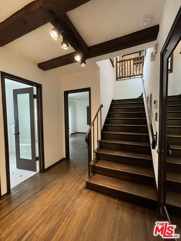 2667 LAKE VIEW Terrace, Los Angeles, CA 90039