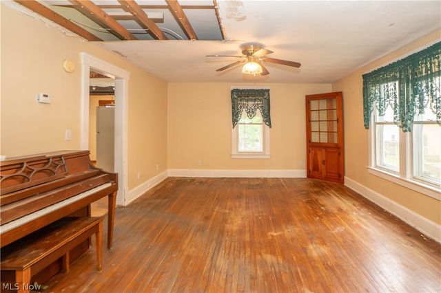 815 Broad Avenue NW, Canton, OH 44708