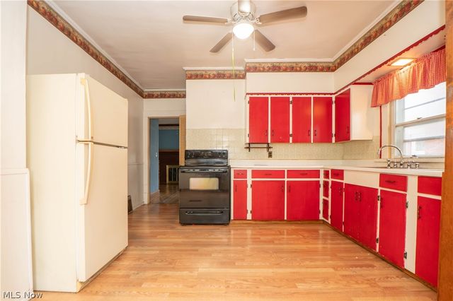 815 Broad Avenue NW, Canton, OH 44708