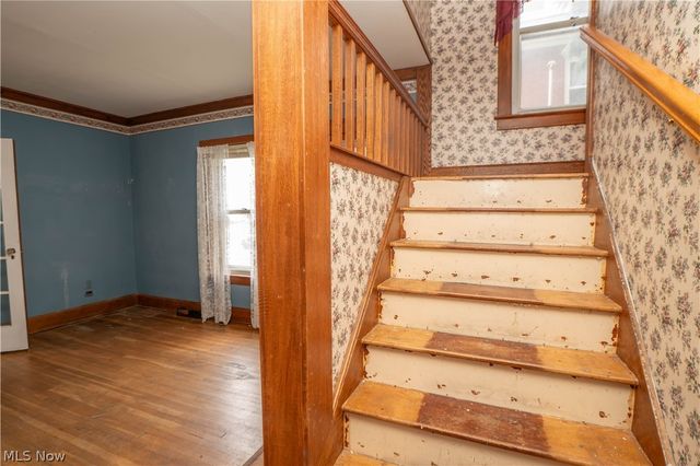815 Broad Avenue NW, Canton, OH 44708