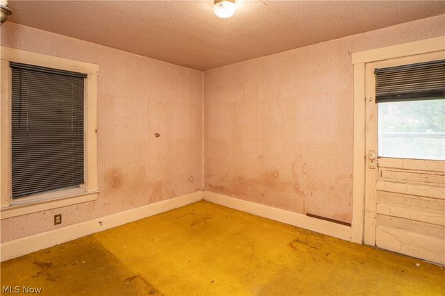 815 Broad Avenue NW, Canton, OH 44708