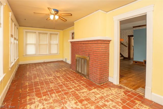 815 Broad Avenue NW, Canton, OH 44708