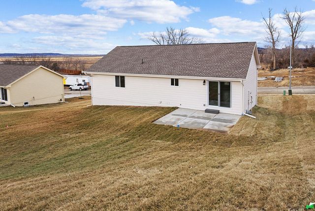 1318 SILVER Lane, Crescent, IA 51526