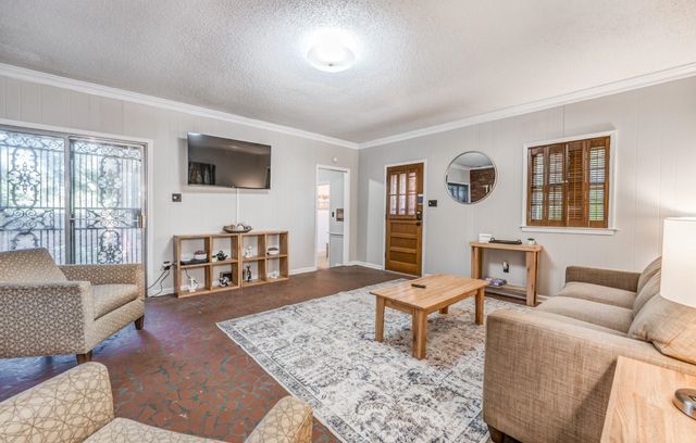 2044 POMONA AVE, Memphis, TN 38116