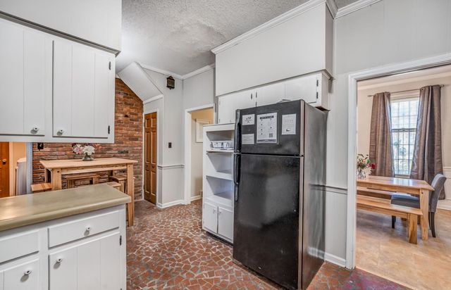 2044 POMONA AVE, Memphis, TN 38116