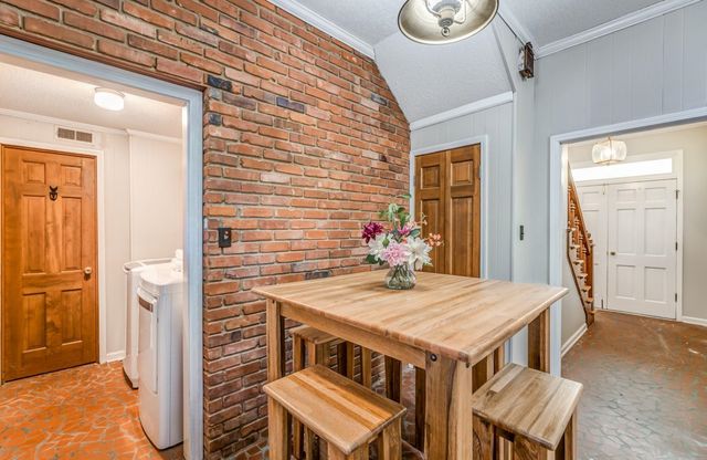 2044 POMONA AVE, Memphis, TN 38116