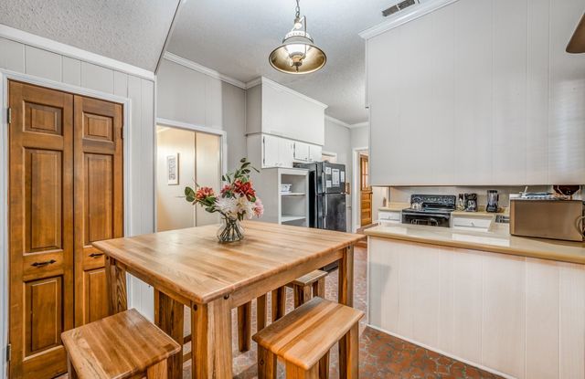 2044 POMONA AVE, Memphis, TN 38116