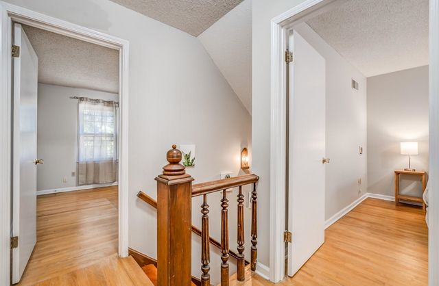 2044 POMONA AVE, Memphis, TN 38116