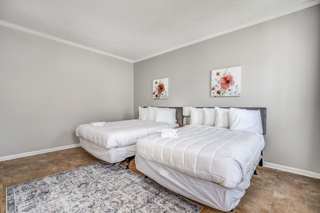 2044 POMONA AVE, Memphis, TN 38116