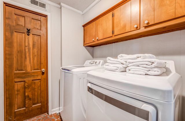 2044 POMONA AVE, Memphis, TN 38116