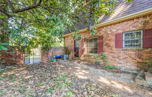 2044 POMONA AVE, Memphis, TN 38116