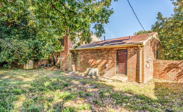 2044 POMONA AVE, Memphis, TN 38116