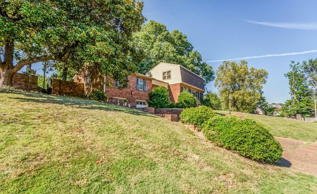 2044 POMONA AVE, Memphis, TN 38116