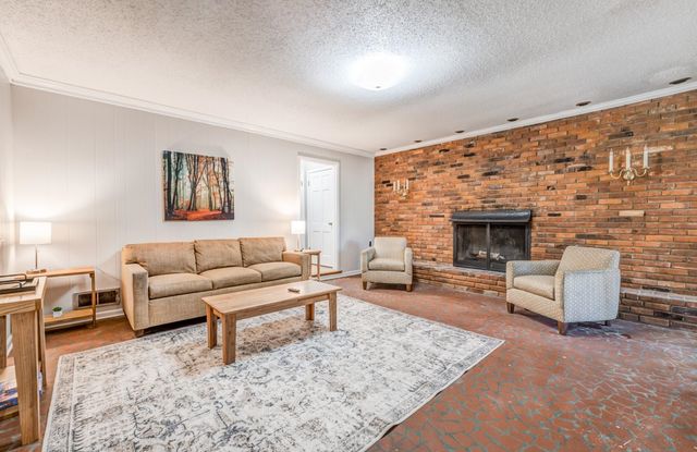 2044 POMONA AVE, Memphis, TN 38116